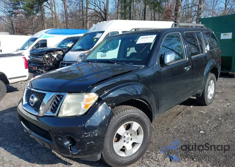 2011 Nissan Pathfinder S z USA, uszkodzony, nr VIN 5N1AR1NN1BC630627